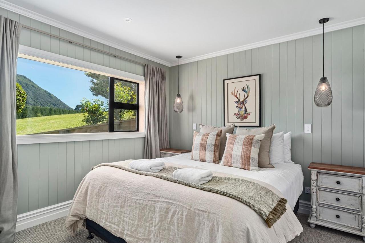 Stagford Retreat Apartment - タウポ エクステリア 写真